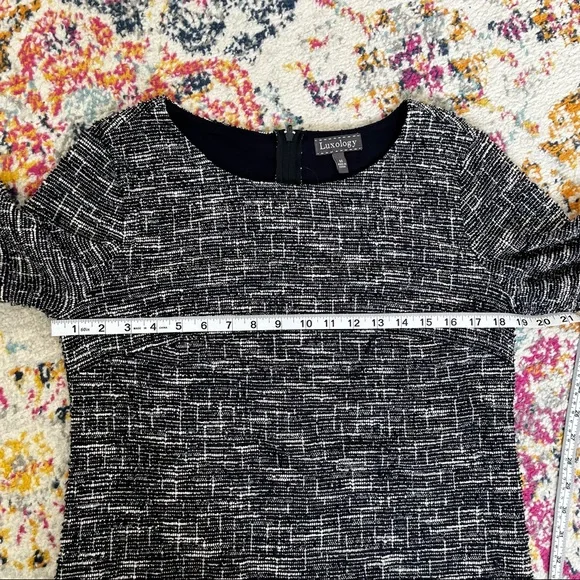 SHIFT DRESS - Picture 4 of 4